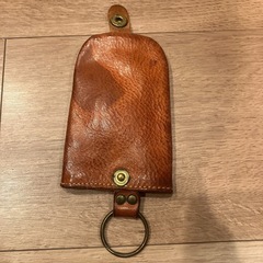 【使用品】イルビゾンテ 本革 キーケース ベル型の画像