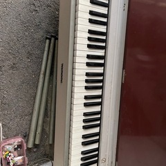 レトロオルガン　YAMAHA　Ｌ-15の画像