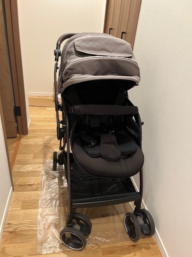 一部新品交換済み：Aprica アップリカ オプティアクッショングレイス