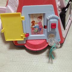 いたずら1歳やりたい放題ビッグ版の画像