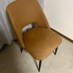 ダイニングチェアーの画像