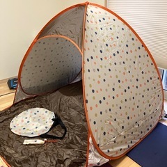 ポップアップテントの画像