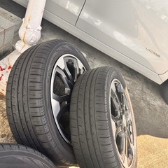 タイヤとホイールの画像