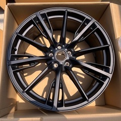 希少AZSH39WクラウンエステートPHEV新車外アルミホイールエアロキャップ4本　21X8.5Jマッドブラック42611-30L50 エアロキャップ42602-30091の画像