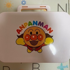 アンパンマンよくばりテーブルの画像