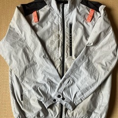 バートル　空調服　バッテリー、ファン付きの画像