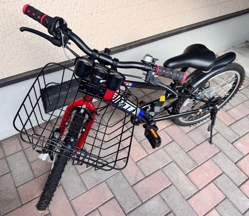 折り畳み自転車 整備済み 20インチ 自転車 チャリ ギヤ 6段 美品 黒 系 20インチ 黒の折り畳み 6段ギア 綺麗な中古です