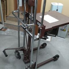サントカー SC-2-12 をくだ屋技研 油圧リフトの画像