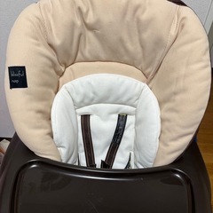 combi ネムリラ ハイローラック ハイローチェア の画像