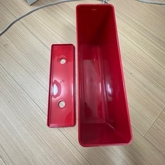 【受け渡し予定者決定済】ティッシュケース　赤　横置きの画像