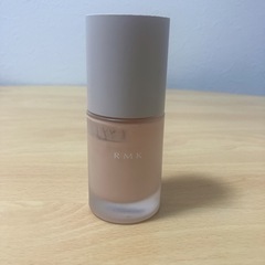 【使用品】RMK リキッドファンデ フローレスカバレッジ 200Lの画像