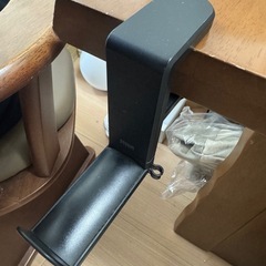 【受け渡し予定者決定済】コード整理 フック バネ式の画像