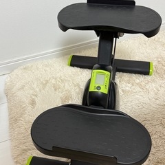 AORTD ステッパー 家庭用 エクササイズ ハンドル付き おすすめ 筋トレ 静音 健康器具 トレーニング ステップ台 室内 運動器具 宅トレ 健康 足腰 足踏み 踏むだけ 高齢者 お腹 ウエスト 有酸素運動の画像