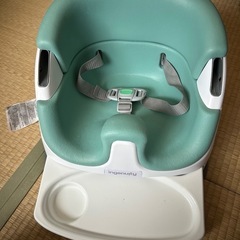 injenuity ベビーチェアの画像