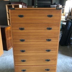 みやざき木工 レトロ調な金具つきの桐ダンス風の整理タンス 引き出し6段 86cm×45cm×高さ140cmの画像