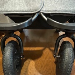 エアバギーココダブルEX フロムバース　
双子ベビーカーの画像