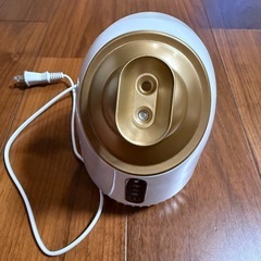idio イディオ フェイススチーマー 皮膚科医が大注目の 濃密ナノミスト 温冷 スチーマー美顔器 水道水OK 毛穴の画像