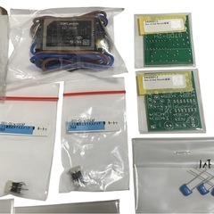 電子部品 ノイズフィルター ジャック 基盤 コンデンサ 抵抗器R-9-97/4の画像
