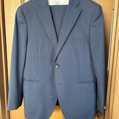 
メンズスーツ2着セットの画像