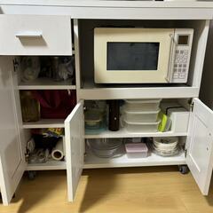 収納ケース（コンセント付き）の画像