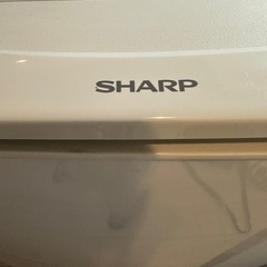 SHARP冷蔵庫の画像