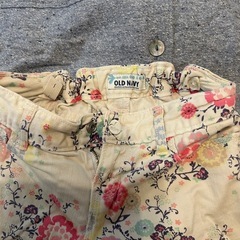 130cm こども服　女の子　秋物まとめ売り　OLD NAVY. Zara メゾピアノ　バーバリー風スカートなどの画像