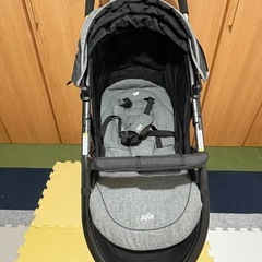 Joie ベビーカー　ライトトラックスエアの画像