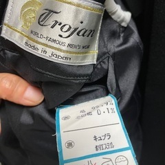 紳士黒スーツ(礼服) 99.9%ウールの画像