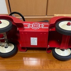 HOOK&LADDER キッズカー　乗用玩具　ディスプレイにもの画像