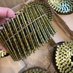 FS65V5-C 65mm ロール釘 スクリュー釘　300本×10巻の画像