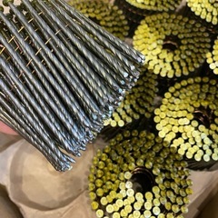 スクリュー釘 FS3190 90ミリ 150本×10巻　ロール釘の画像