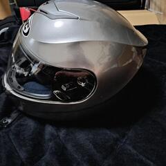 美品　HJC
　バイク用ヘルメット
の画像