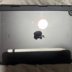 激安‼️Ipad 9世代　64GB アップル
ペンシル付き の画像