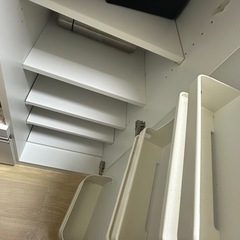食器棚の画像