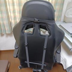 ゲーミングチェアーの画像