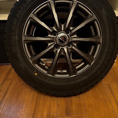 ダンロップ 185 65 15 タイヤは新品同様
の画像