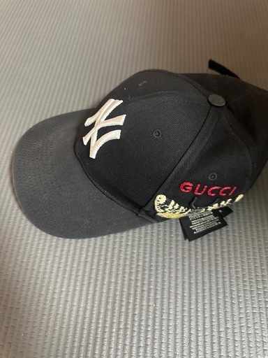 【GUCCI】NEW ERA 蝶刺繍 ベースボール キャップ ニューエラ コラボ 黒 A68 