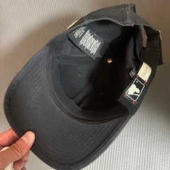 【GUCCI】NEW ERA 蝶刺繍 ベースボール キャップ ニューエラ コラボ 黒 A68 の画像