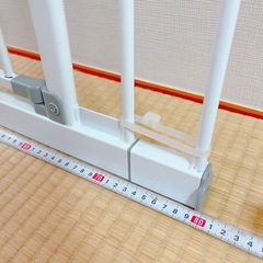 拡張フレーム付き　ベビーゲート　ホワイト　の画像