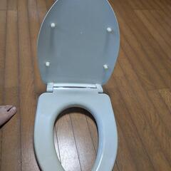 トイレ便座の画像