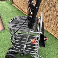 高齢者用　シルバーカー　の画像