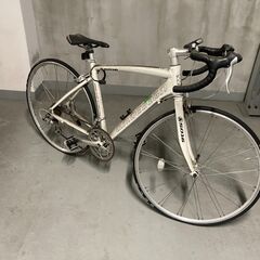 a.n.design works クロスバイク（自転車）の画像