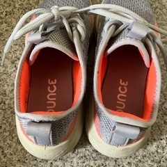 adidas スニーカー フルイドフロー オレンジグレーの画像