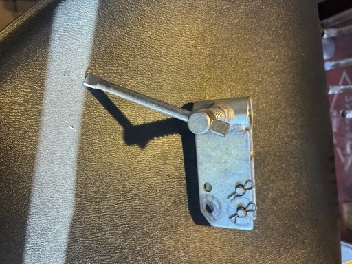 引き取り希望です。中古実働整備済【ヤンマー耕運機　MRT40RZ】一軸正逆爪 引き取り希望です。中古実働整備済【ヤンマー耕運機 MRT40RZ