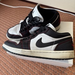 ナイキシューズ/AIR JORDAN 1 LOW SE UTL WHITEの画像