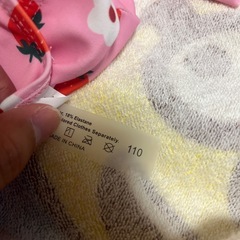 SHEIN 110サイズ スリーピース水着の画像