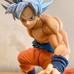 ドラゴンボールフィギュア⭐︎孫悟空身勝手の極意おまけ付きの画像