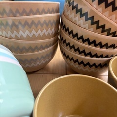 プラ容器　　茶碗　コップ　皿の画像