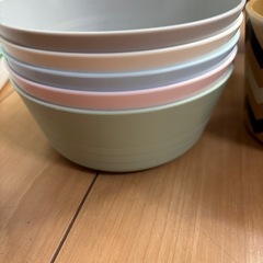 プラ容器　　茶碗　コップ　皿の画像