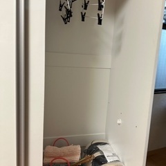 洋服掛けの画像